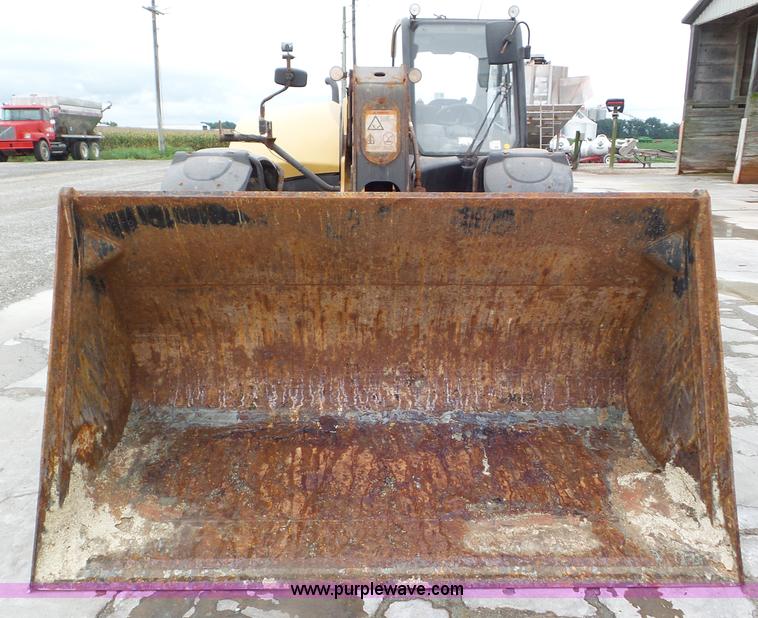 image for item L6943 2013 Caterpillar TH407C telehandler