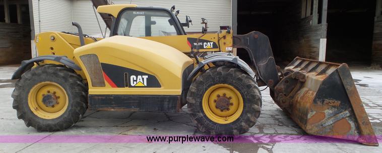 image for item L6943 2013 Caterpillar TH407C telehandler