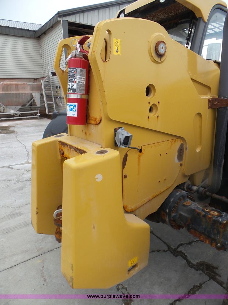 image for item L6943 2013 Caterpillar TH407C telehandler