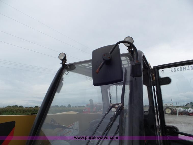 image for item L6943 2013 Caterpillar TH407C telehandler