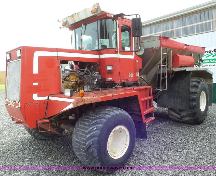 image for item L6949 Ag-Chem TerraGator 1664 self-propelled applicator