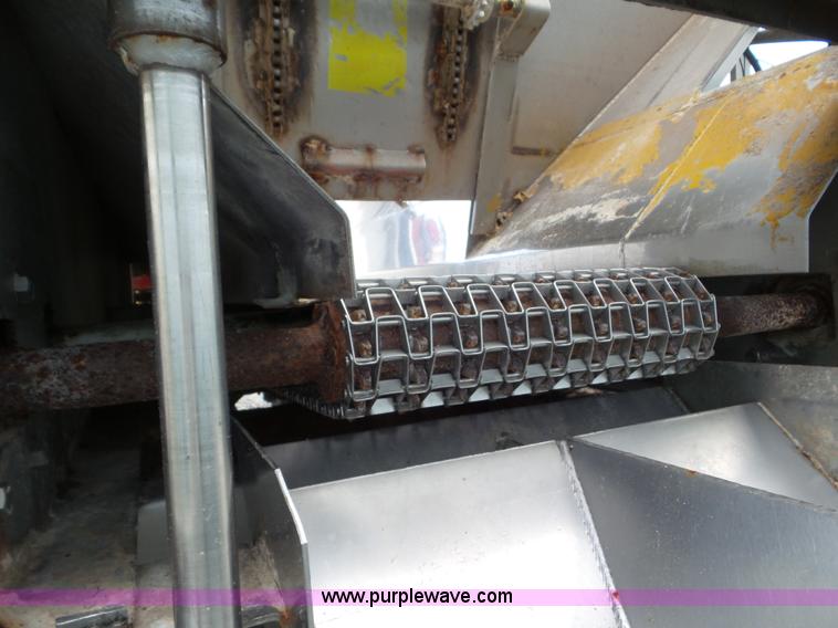 image for item L6949 Ag-Chem TerraGator 1664 self-propelled applicator