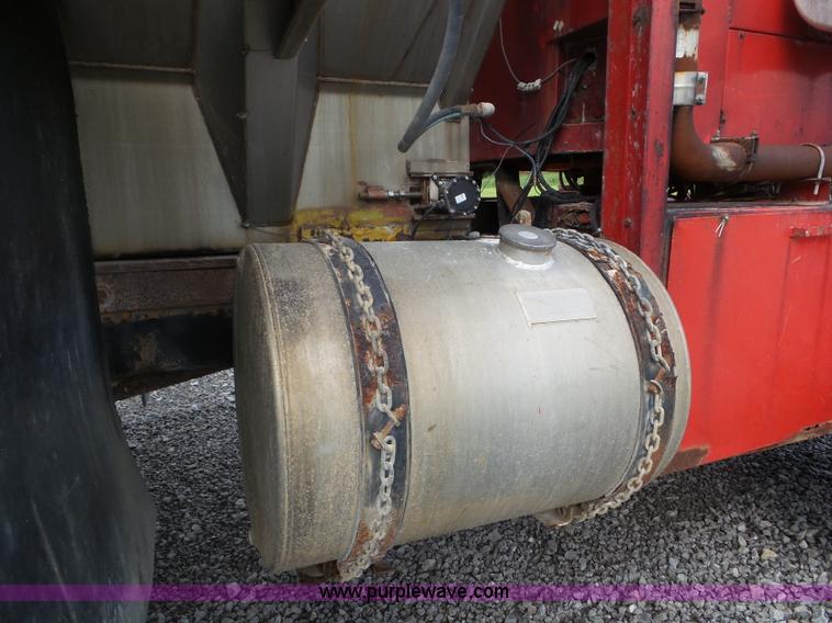 image for item L6949 Ag-Chem TerraGator 1664 self-propelled applicator