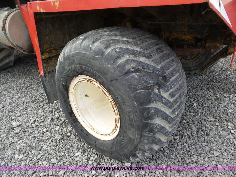 image for item L6949 Ag-Chem TerraGator 1664 self-propelled applicator