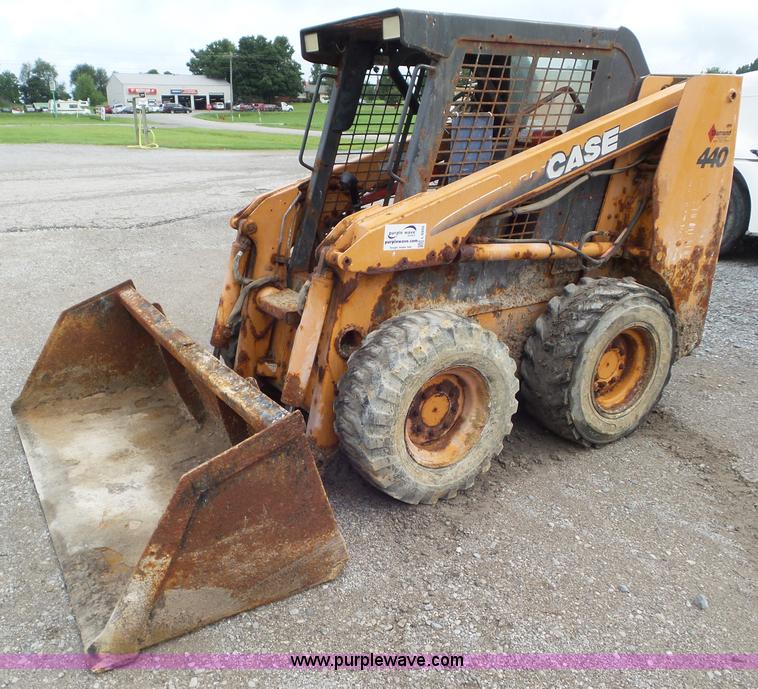 image for item L6950 2006 Case 440 skid steer