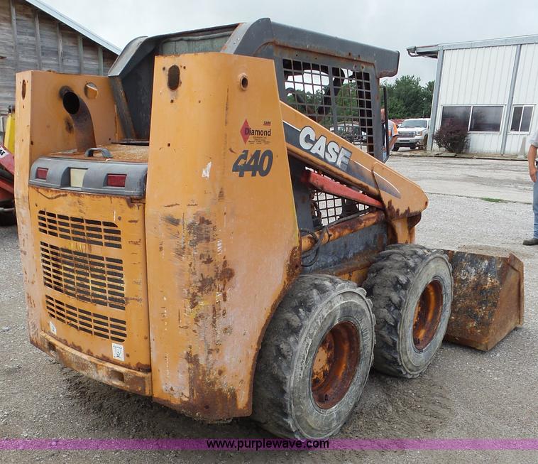 image for item L6950 2006 Case 440 skid steer