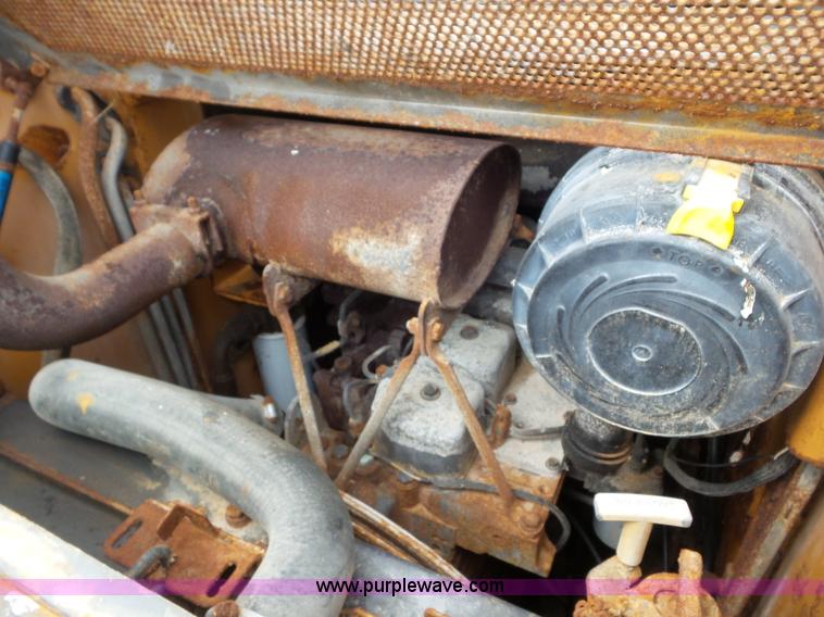 image for item L6950 2006 Case 440 skid steer