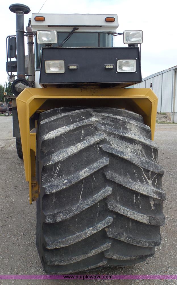 image for item L6952 Ag-Chem TerraGator 1803 self-propelled applicator