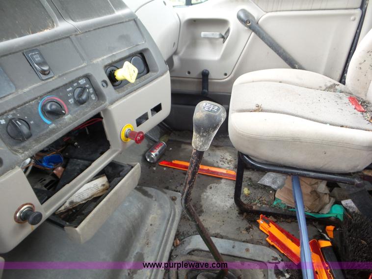 image for item L6953 2003 Sterling M7500 Acterra truck cab and chassis