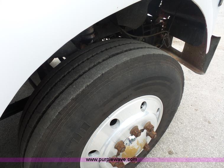 image for item BK9650 1990 Kenworth T800 semi truck