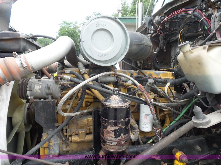 image for item BK9650 1990 Kenworth T800 semi truck