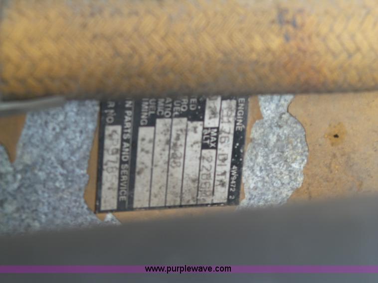 image for item BK9650 1990 Kenworth T800 semi truck