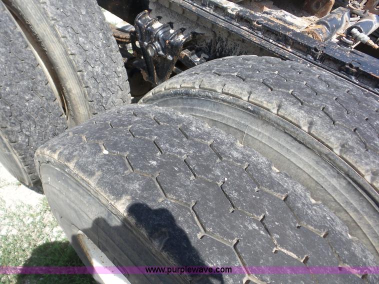 image for item BZ9699 1998 Volvo WG semi truck