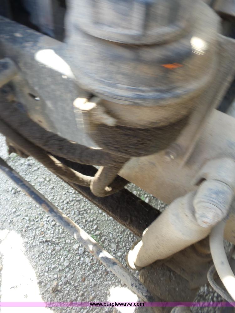 image for item BZ9699 1998 Volvo WG semi truck