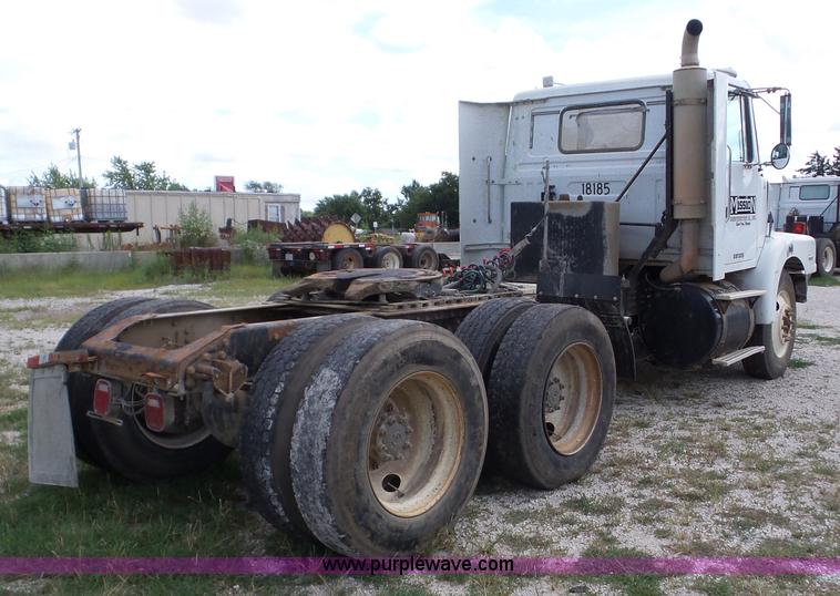 image for item BZ9700 1998 Volvo WG semi truck