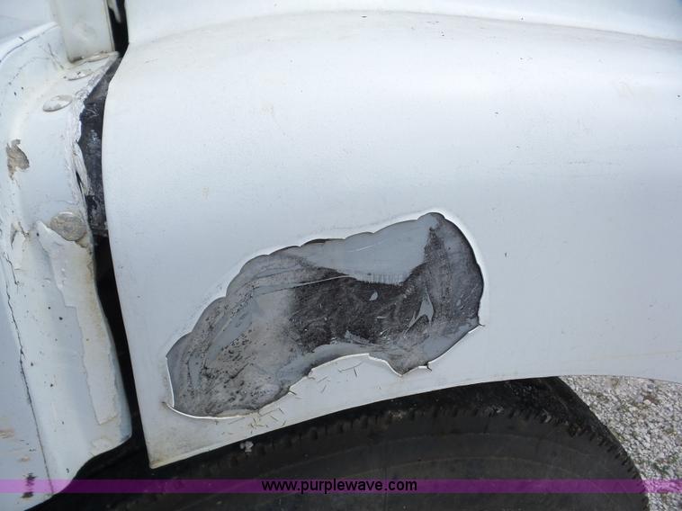 image for item BZ9700 1998 Volvo WG semi truck