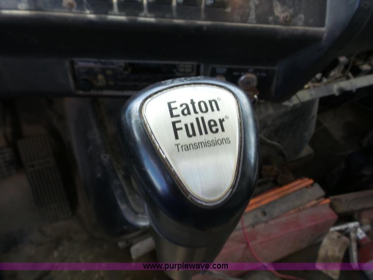 image for item BZ9700 1998 Volvo WG semi truck