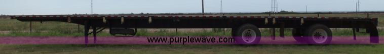 image for item DB4502 1989 Utility FS2CHE flatbed trailer