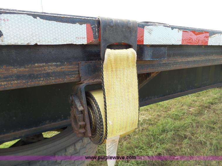 image for item DB4502 1989 Utility FS2CHE flatbed trailer