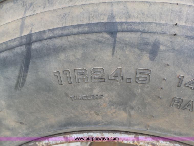 image for item DB4502 1989 Utility FS2CHE flatbed trailer