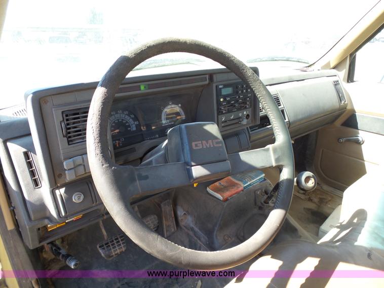 image for item DB4504 1997 GMC C7500 truck cab and chassis