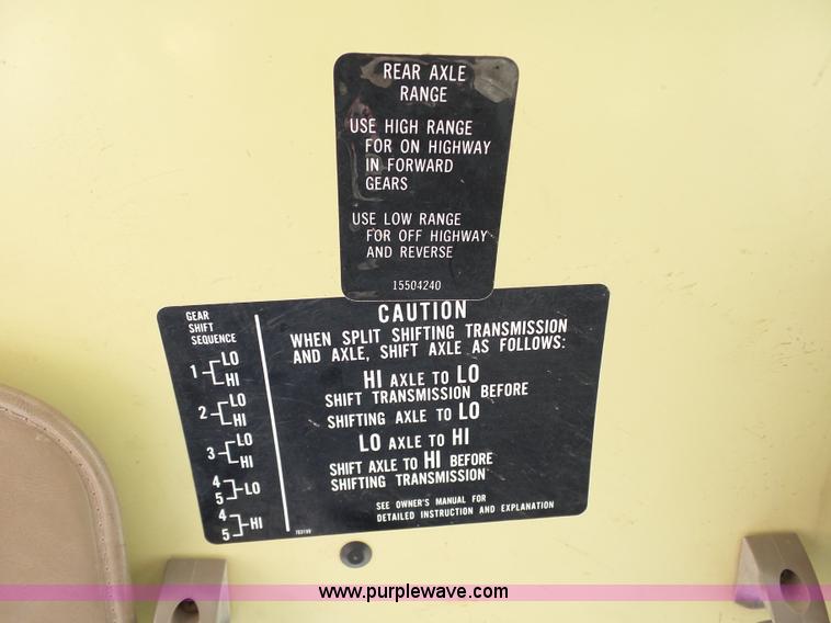 image for item DB4504 1997 GMC C7500 truck cab and chassis