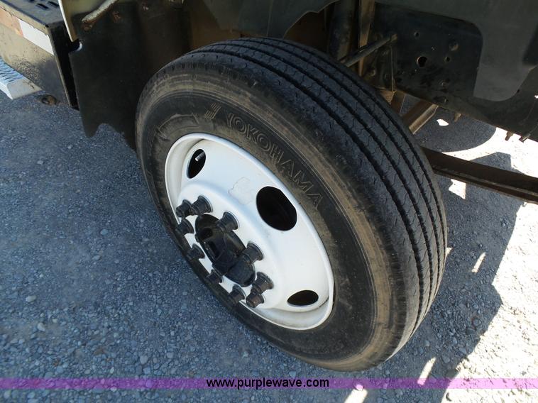 image for item DB4504 1997 GMC C7500 truck cab and chassis