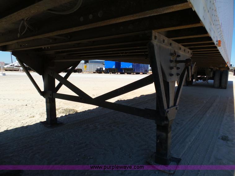 image for item DB4505 2002 Great Dane dry van trailer