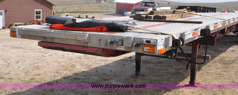 image for item G7471 2003 Transcraft Eagle RS2 flatbed trailer