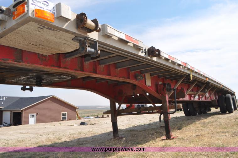 image for item G7471 2003 Transcraft Eagle RS2 flatbed trailer
