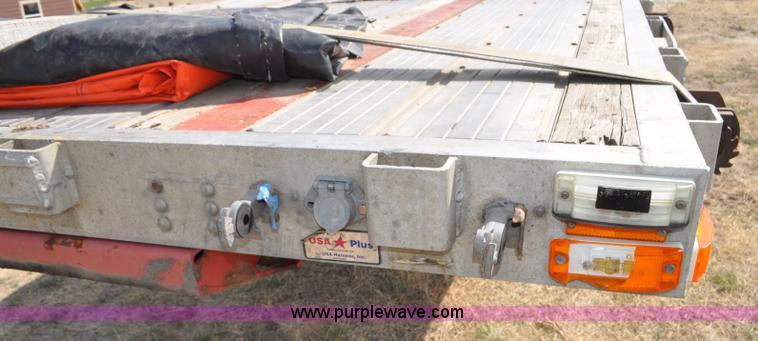 image for item G7471 2003 Transcraft Eagle RS2 flatbed trailer