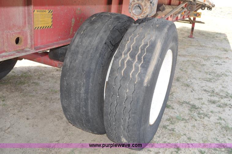 image for item G7471 2003 Transcraft Eagle RS2 flatbed trailer