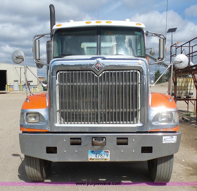 image for item J1644 2008 International 5900i semi truck