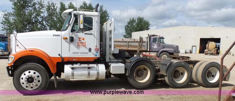 image for item J1644 2008 International 5900i semi truck