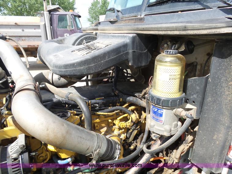 image for item J1644 2008 International 5900i semi truck