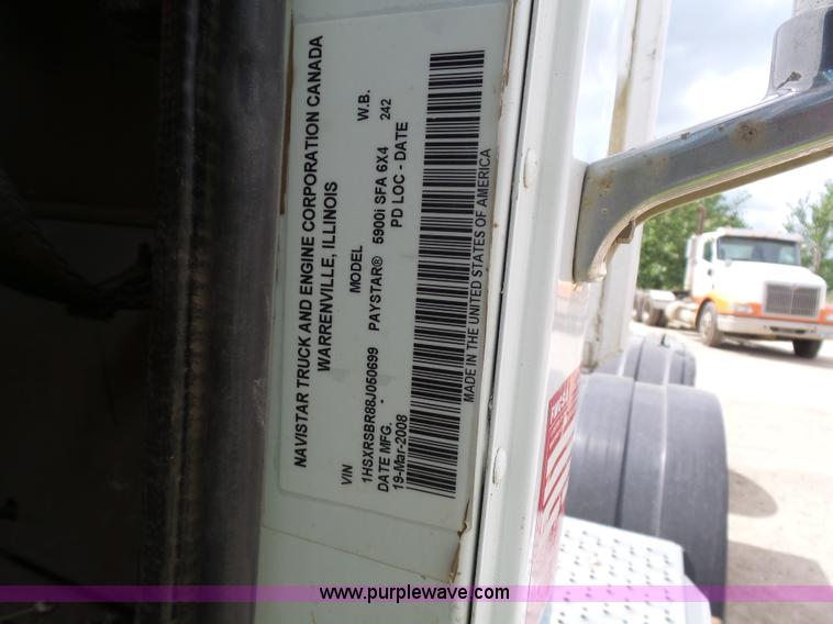 image for item J1646 2008 International 5900i semi truck