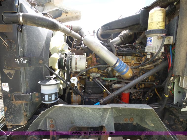 image for item J1646 2008 International 5900i semi truck