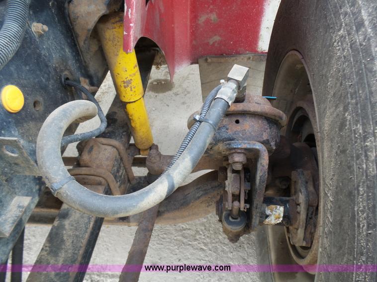 image for item J1649 1999 International 9200 semi truck