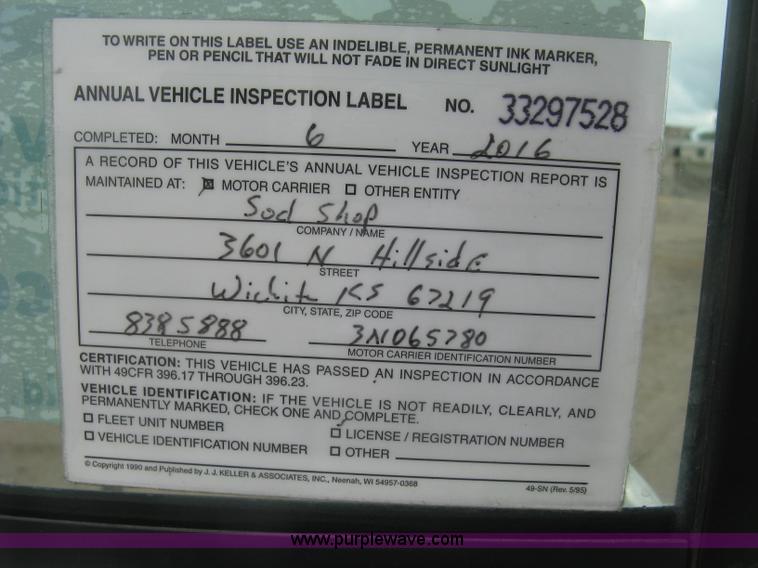 image for item J2754 2003 International Eagle 9400i semi truck