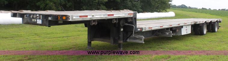 image for item K1608 2010 Fontaine drop deck equipment trailer
