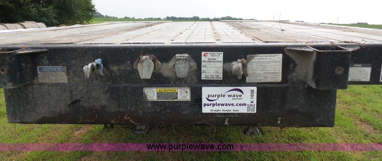 image for item K1608 2010 Fontaine drop deck equipment trailer