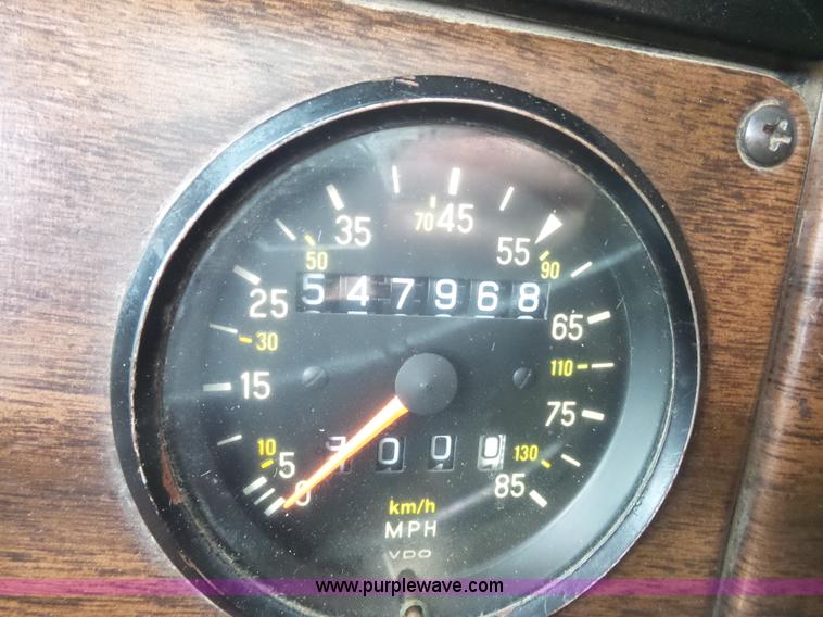 image for item K1613 1989 Freightliner FLA semi truck