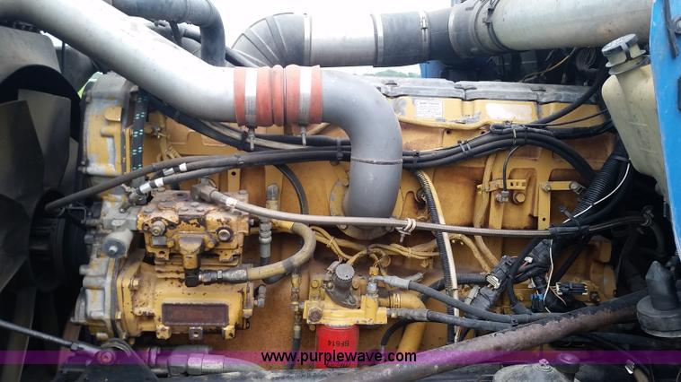 image for item K1685 1999 Kenworth W900 semi truck