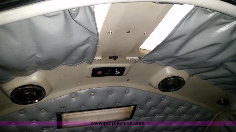 image for item K1685 1999 Kenworth W900 semi truck