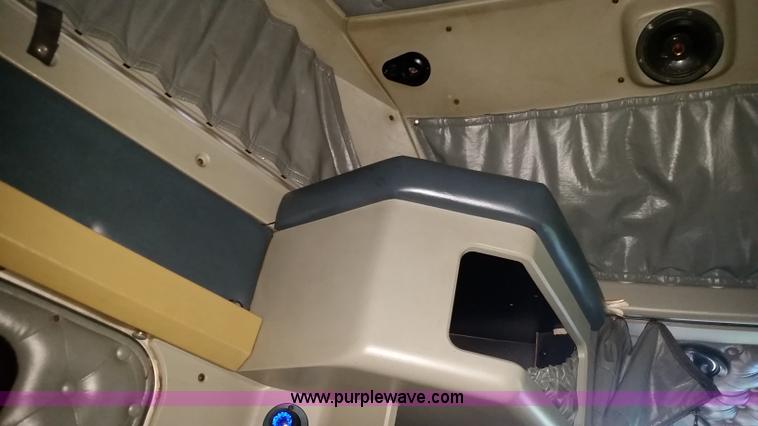 image for item K1685 1999 Kenworth W900 semi truck