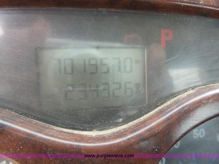 image for item K2167 2002 Mack CH613 semi truck