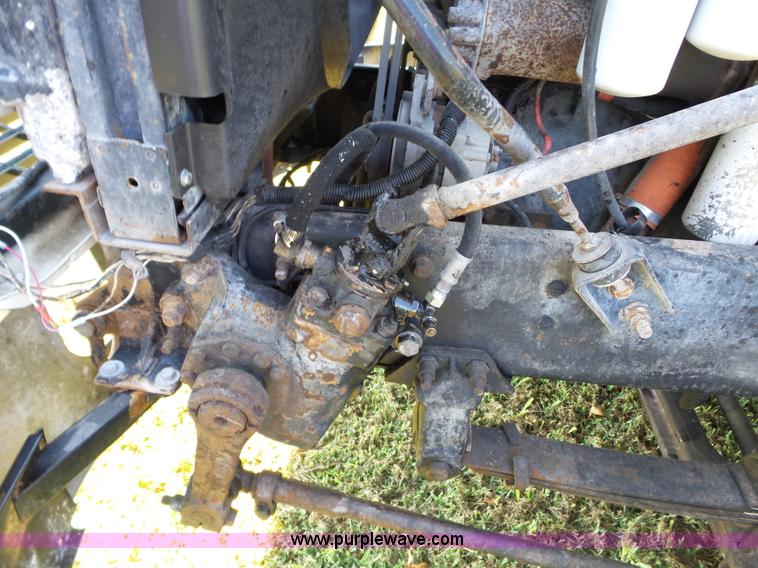 image for item K3474 1996 Mack CH613 semi truck