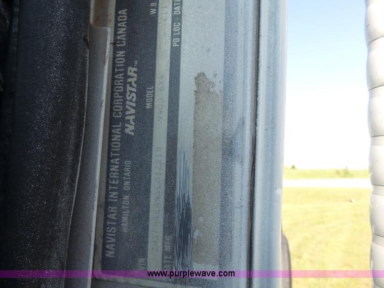 image for item K3475 1995 International 9400 semi truck