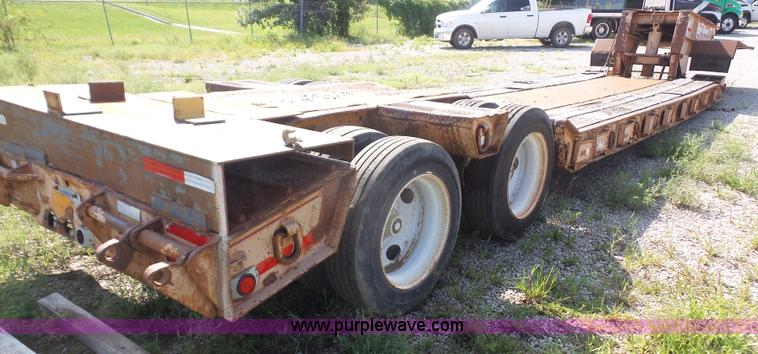image for item K3596 1982 Eager Beaver lowboy equipment trailer