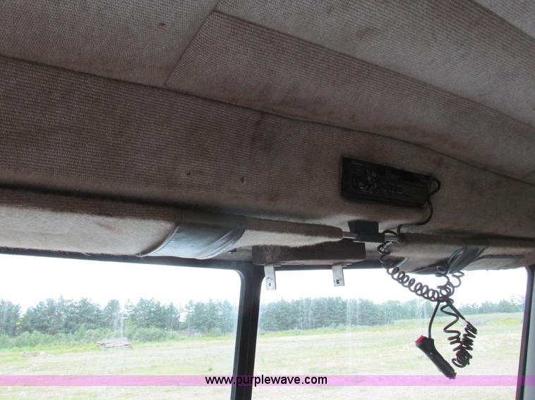 image for item K4117 1997 Peterbilt 379 semi truck